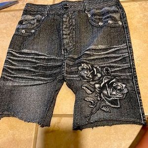 Cute comfortable luxurious black shorts comfy and soft💕